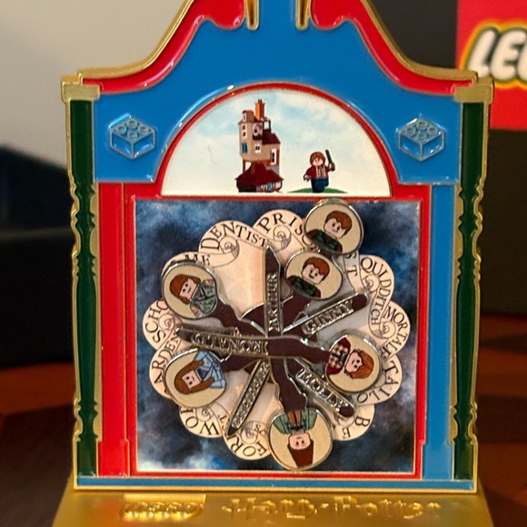 ⚡️SALE!! NWT Lego Harry Potter Weasley Clock Collectible ⚡️ - Picture 11 of 11